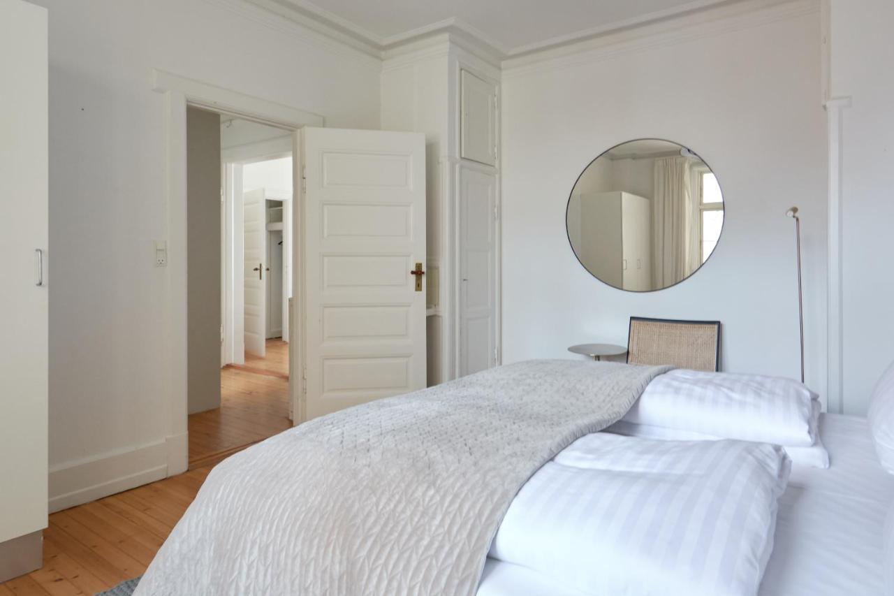 Famous Lakes Apt - City Central Kopenhagen Bagian luar foto