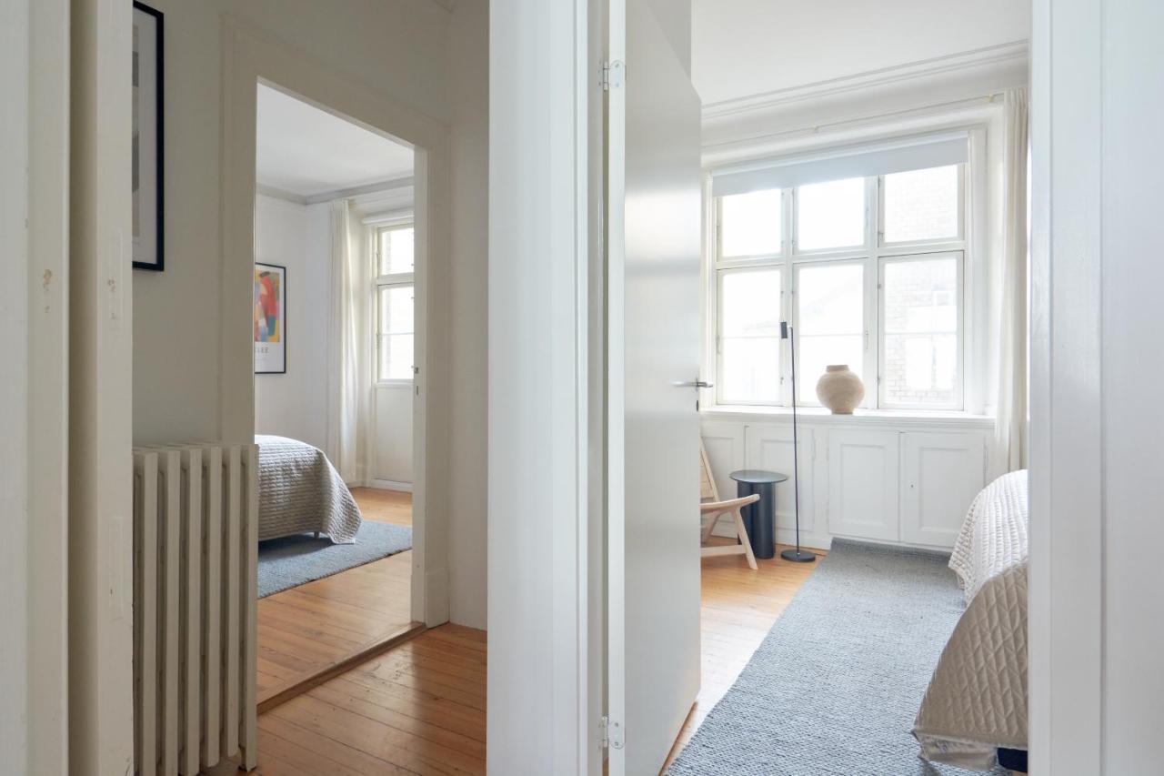Famous Lakes Apt - City Central Kopenhagen Bagian luar foto